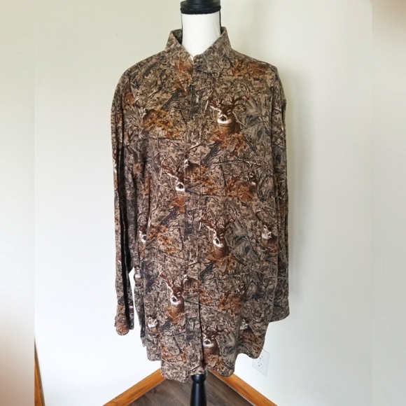 Redhead Deer Hunting Camouflage Button Up Shirt - Picture 1 of 4